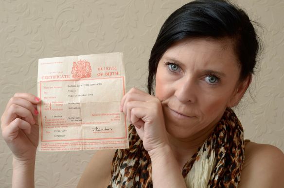 Difficile da credere eppure questa donna ha in realtà 16 anni