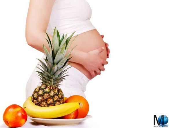 MEDICINA ONLINE GRAVIDANZA INCINTA DIABETE GESTAZIONALE FETO PARTO CESAREO DIETA FIBRA GRASSI ZUCCHERI PROTEINE GONFIORE ADDOMINALE MANGIARE CIBO PRANZO DIMAGRIRE PANCIA PESO INTESTINO D