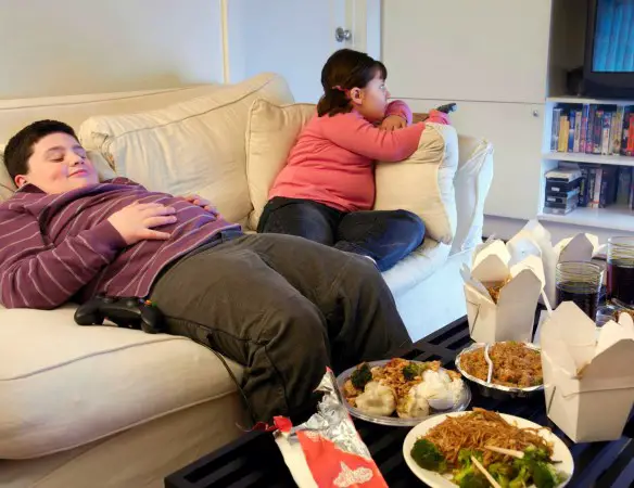 Dott. Loiacono Emilio Alessio Medico Chirurgo Medicina Chirurgia Estetica Rughe Cavitazione Dieta Peso Dietologo Nutrizionista Cellulite Dimagrire Sessuologo Roma Sesso Sex Smettere fumare BAMBINI ITALIANI OBESI MONDO