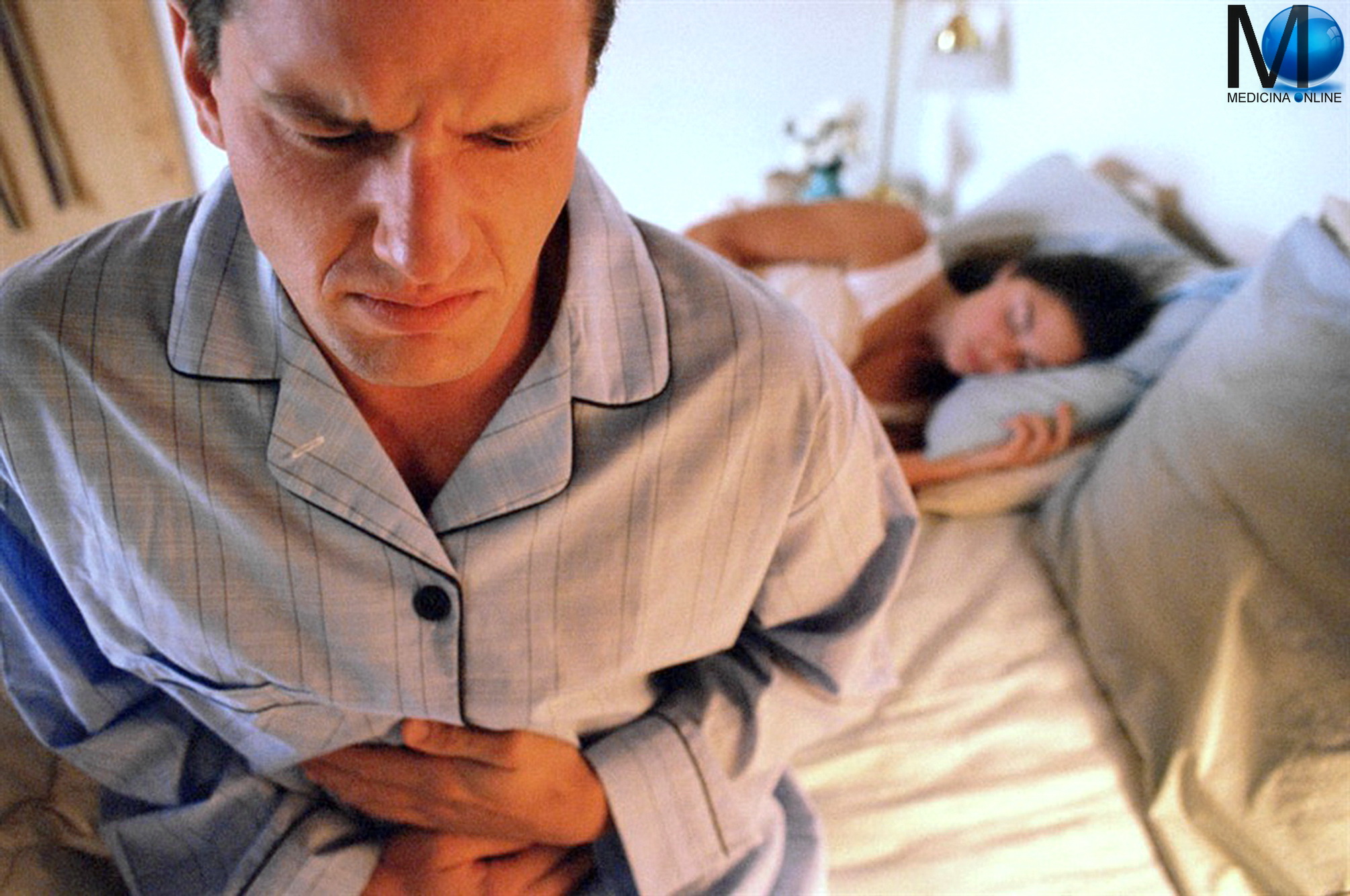 MEDICINA ONLINE NAUSEA MAL DI PANCIA REFLUSSO GE ESOFAGO STOMACO DUODENO INTESTINO TENUE DIGIUNO ILEO APPARATO DIGERENTE CIBO TUMORE CANCRO POLIPO ULCERA DIVERTICOLO CRASSO FECI VOMITO SANGUE OCCULTO MILZA VARICI CIRROSI FEGATO