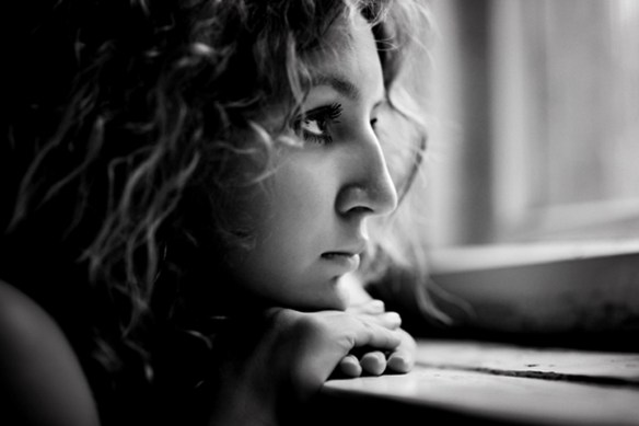 Dott Emilio Alessio Loiacono Medico Chirurgo DONNA PRINCIPESSA TRISTE Dieta Chirurgia Medicina Estetica Roma Cavitazione Pressoterapia Grasso Linfodrenante Dietologo Cellulite Calorie Peso Pancia Sesso Sessuologia Pene Laser Filler Rughe Botulino