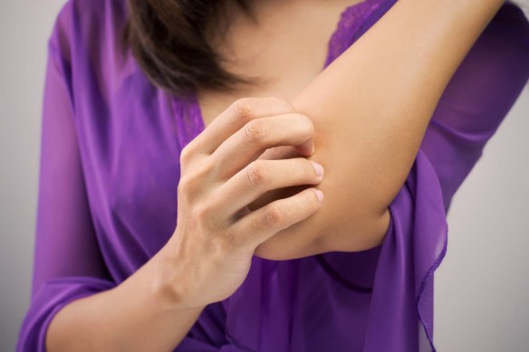 Dott Emilio Alessio Loiacono Medico Chirurgo Estetico Medicina Estetica Roma PRURITO ALLA PELLE COSE COME FARE ALLEVIARLO Cuore Radiofrequenza Rughe Cavitazione Cellulite Pulsata Peeling Pressoterapia Linfodrenante Mappatura Dietologo Dermatologia