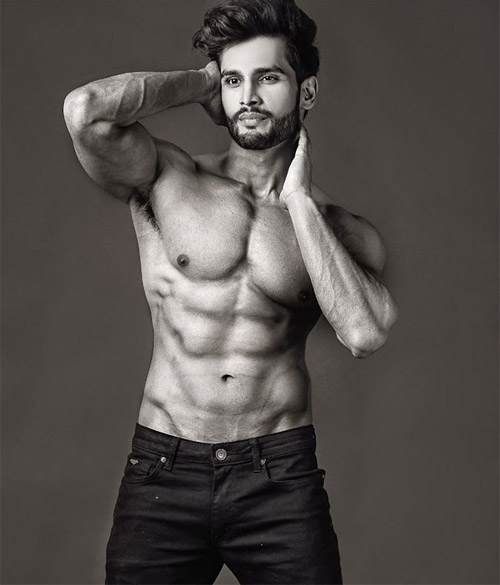 MEDICINA ONLINE Dott Emilio Alessio Loiacono Medico Chirurgo Roma Rohit Khandelwal UOMO MISTER MONDO 2016 Riabilitazione Pene Nutrizionista Medicina Estetica Cavitazione Radiofrequenza Ecografia Macchie Capillari Pressoterapia Linfodrenaggio 1