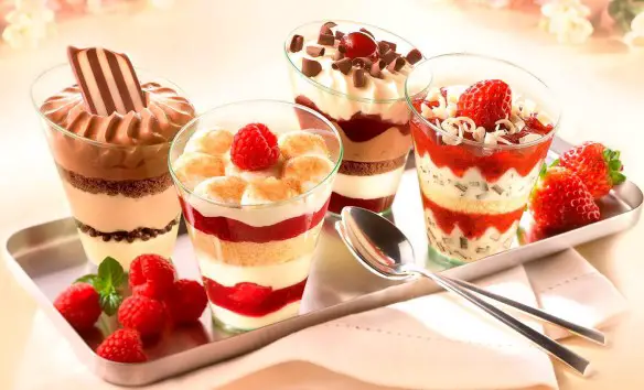 MEDICINA ONLINE Dott Emilio Alessio Loiacono Medico Chirurgo Roma CALORIE GELATO FA INGRASSARE Riabilitazione Nutrizionista Medicina Estetica Cavitazione Radiofrequenza Ecografia Pulsata Macchie Capillari Linfodrenaggio Pene Vagina Glutei