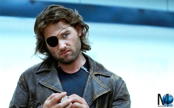Escape from MEDICINA ONLINE New York is a 1981 American dystopian science-fiction action film co-written, co-scored and directed by John Carpenter Kurt Russell WALLPAPER HD PHOTO PICTURE MOVIE