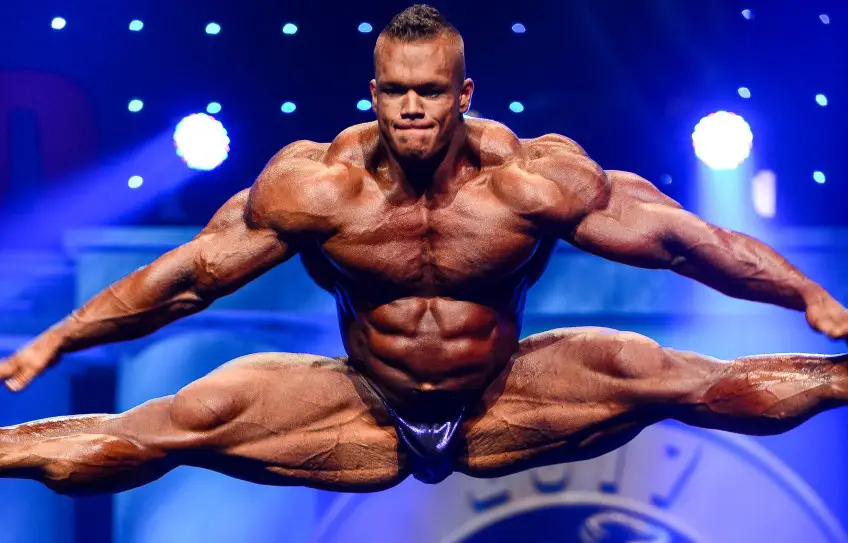 MEDICINA ONLINE Dallas McCarver 2017 22 AUGUST DIED DEATH BREAKING NEWS MORTE ATLETA BODY BUILDING DOPING PHOTO PICTURE HD WALLPAPER SPORT SFONDO MUSCOLI COMPETIZIONE Dallas McCarver Collapses At Arnold Classic Australia