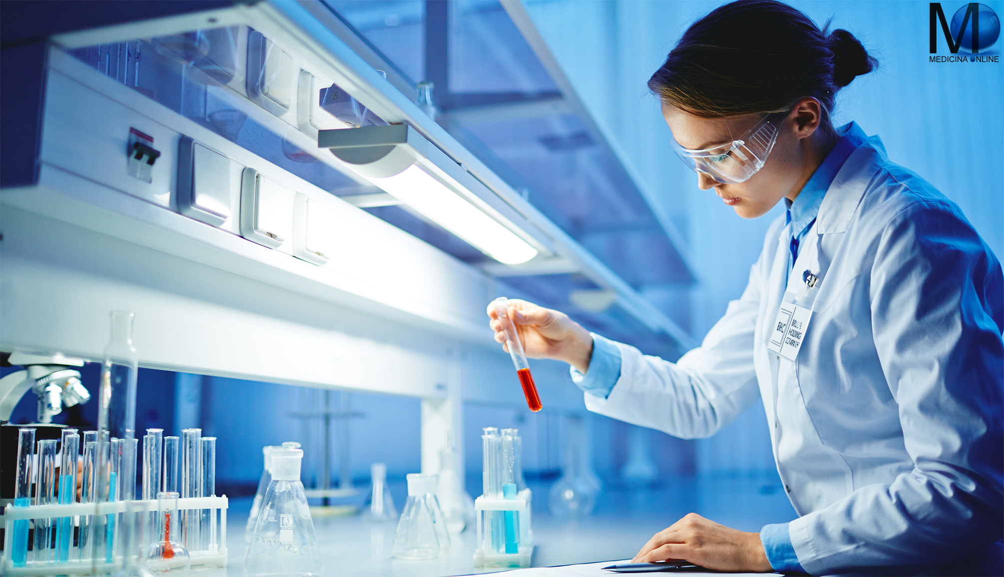 MEDICINA ONLINE LABORATORIO BLOOD TEST EXAM ESAME DEL SANGUE FECI URINE GLICEMIA ANALISI GLOBULI ROSSI BIANCHI PIATRINE VALORI ERITROCITI ANEMIA TUMORE CANCRO LEUCEMIA FERRO FALCIFORME M