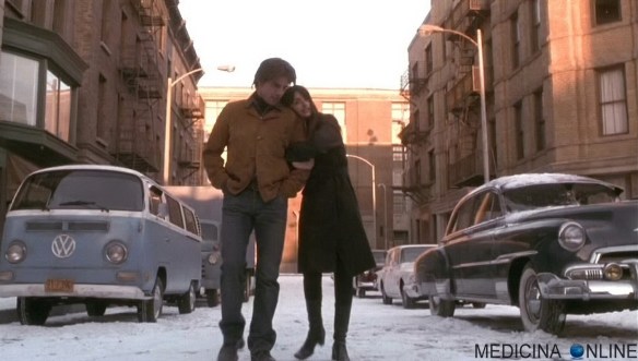 MEDICINA ONLINE VANILLA SKY QUOTE AFORISMA FRASI Ogni minuto che passa è un'occasione per rivoluzionare tutto completamente Every passing minute is another chance to turn it all around TOM CRUISE PENELOPE CRUZ DIAZ CROWE.jpg