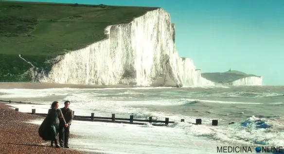 Espiazione (Atonement) 2007 Joe Wright, Keira Knightley, James McAvoy, Romola Garai, Brenda Blethyn, drammatico, sentimentale, guerra  Seven Sisters Cuckmere Haven  Sussex England Europe.jpg