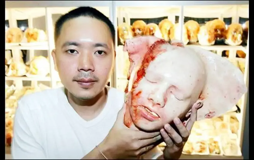 MEDICINA ONLINE Kittiwat Unarrom CARNE UMANA DI PANE HUMAN MEAT BREAD