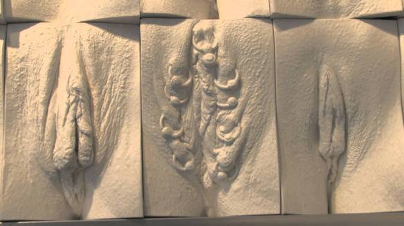 MEDICINA ONLINE VAGINA MUSEUM MUSEO.jpg