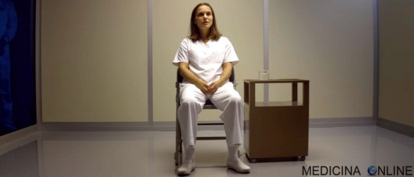 MEDICINA ONLINE ANNIENTAMENTO 2018 NETFLIX FANTASCIENZA TRAMA TRAILER CINEMA SPOILER SPIEGAZIONE SIGNIFICATO METAFORE SIMBOLI CANCRO MORTE NATURA ANIMALI GEMELLI Annihilation movie Natalie Portman.jpg
