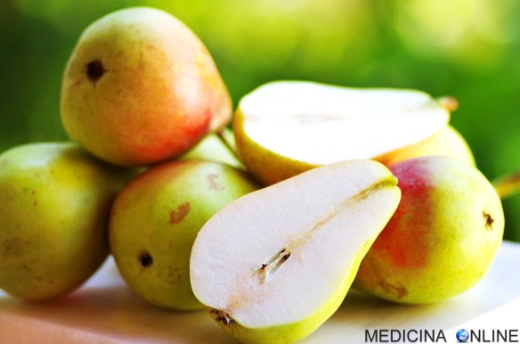 MEDICINA ONLINE PERA FRUTTA NATURA CALORIE DIETA VALORI PROPRIETA NUTRIZIONALI CONTROINDICAZIONI CARBOIDRATI DIMAGRIRE MANGIARE EFFETTI COLLATERALI COSTIPAZIONE STIPSI STRINGE CIBO PEAR PEARS FRUITS APPLE WALLPAPER TABLE.jpg