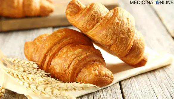 MEDICINA ONLINE CORNETTO COLAZIONE CROISSANT LOTTO RITIRATO CREMA BURRO CALORIE CIBO DIETA DIMAGRIRE LIGHT.jpg