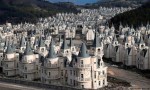 MEDICINA ONLINE Burj Al Bolu castle Turchia la città costruisce 700 castelli ma rimangono invenduti zona disabitata
