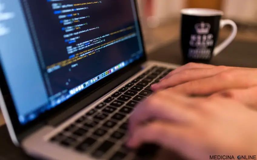 MEDICINA ONLINE PC COMPUTER WORK TECNOPATOLOGIE DIPENDENZA DA INTERNET WEB SHOPPING ONLINE MASTURBAZIONE PORNOGRAFIA GIOCO D'AZZARDO UFFICIO LAVORO LAVORARE PROGRAMMARE LINGUAGGIO PROGRAMMAZIONE SEX ADDICT