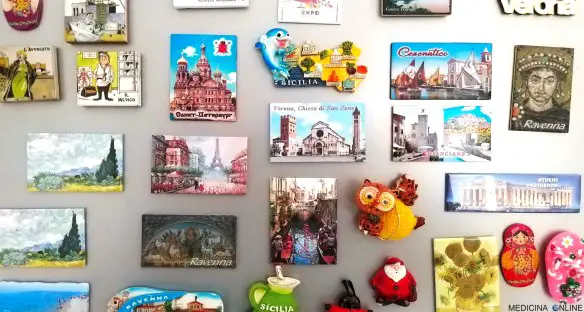 MEDICINA ONLINE Le calamite sul frigo rendono i cibi cancerogeni e fanno venire i tumori.jpg