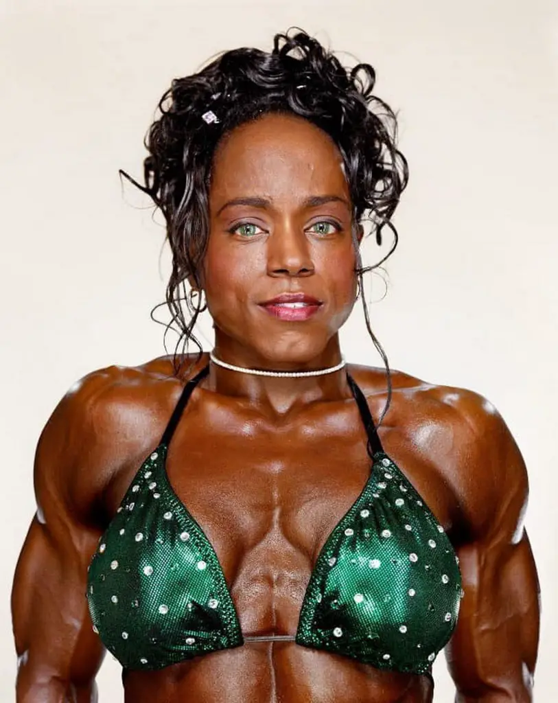 MEDICINA ONLINE EFFETTI DOPING BODY BUILDING DONNE IMMAGINE