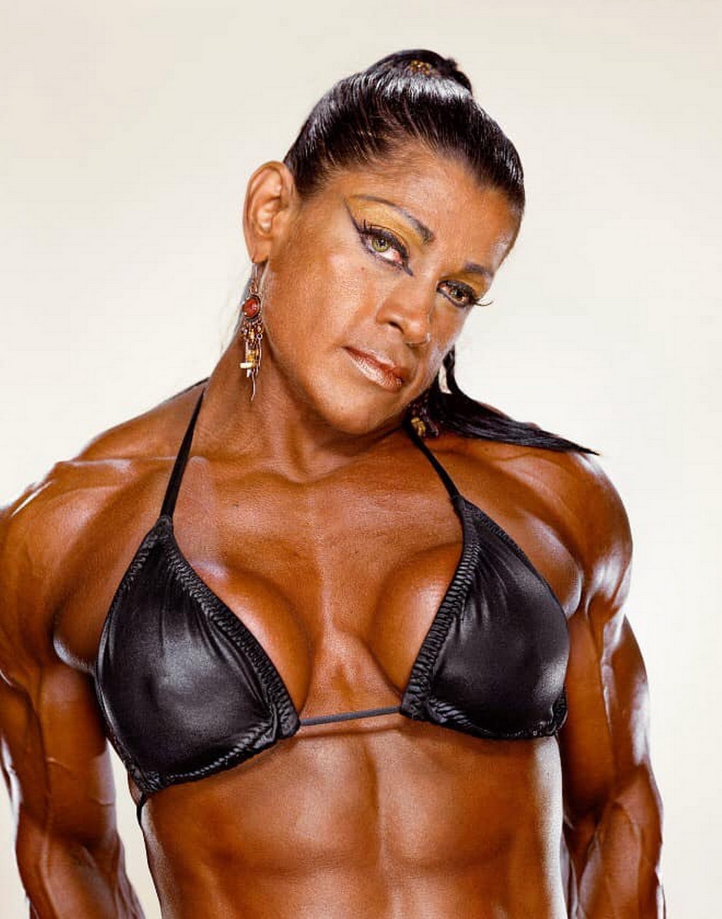 Pretty Female Bodybuilder