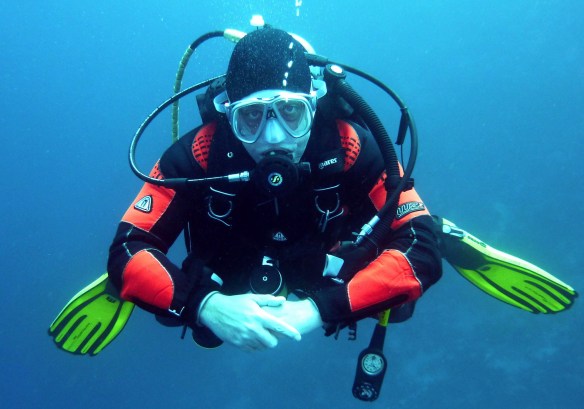 MEDICINA ONLINE EMILIO ALESSIO LOIACONO MANOVRE DI COMPENSAZIONE FORZATA ORECCHIO MEDIO PRESSIONE ORECCHIO TAPPATO SUBAQUEO MARE IMMERSIONE PESCE OCEANO VACANZE SPORT